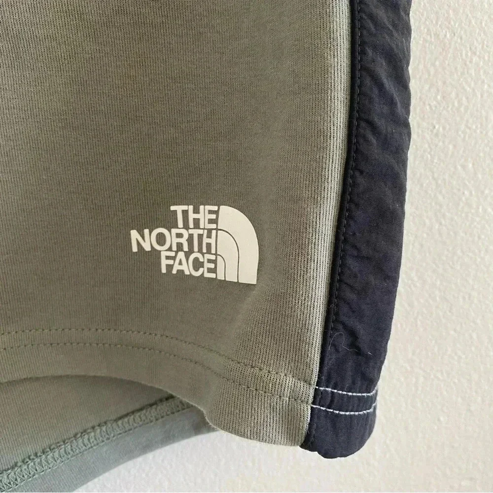 The North Face Tech Short Sz‎ XL Khaki Black